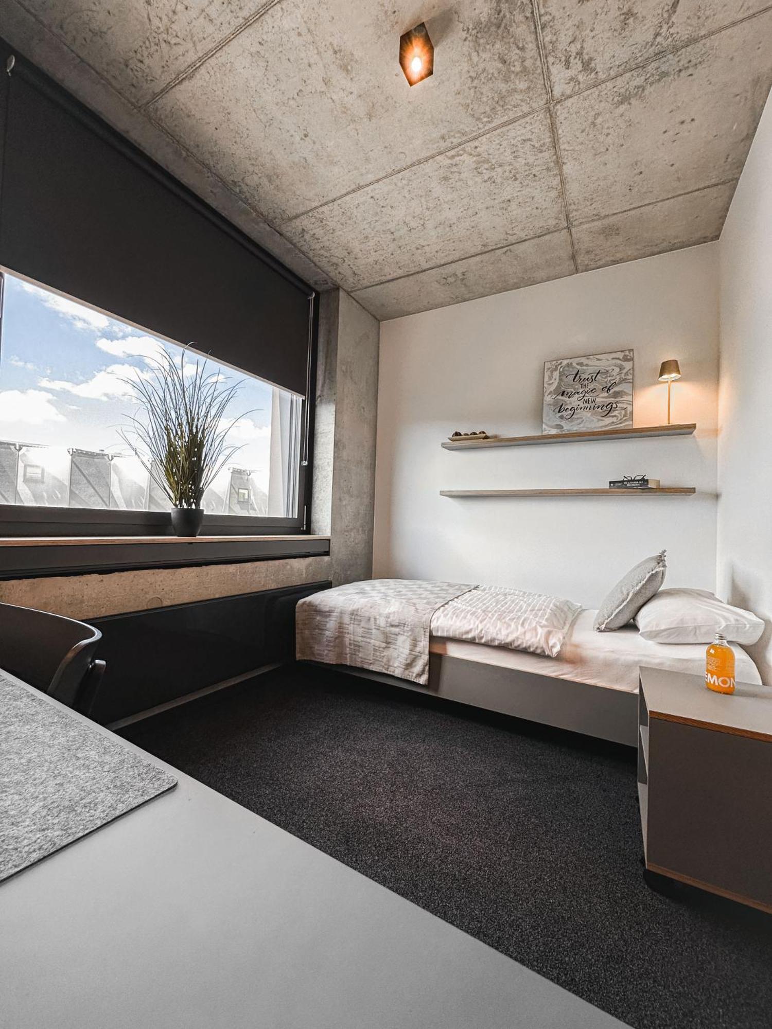 Hotel Am Campus Мьонхенгладбах Екстериор снимка