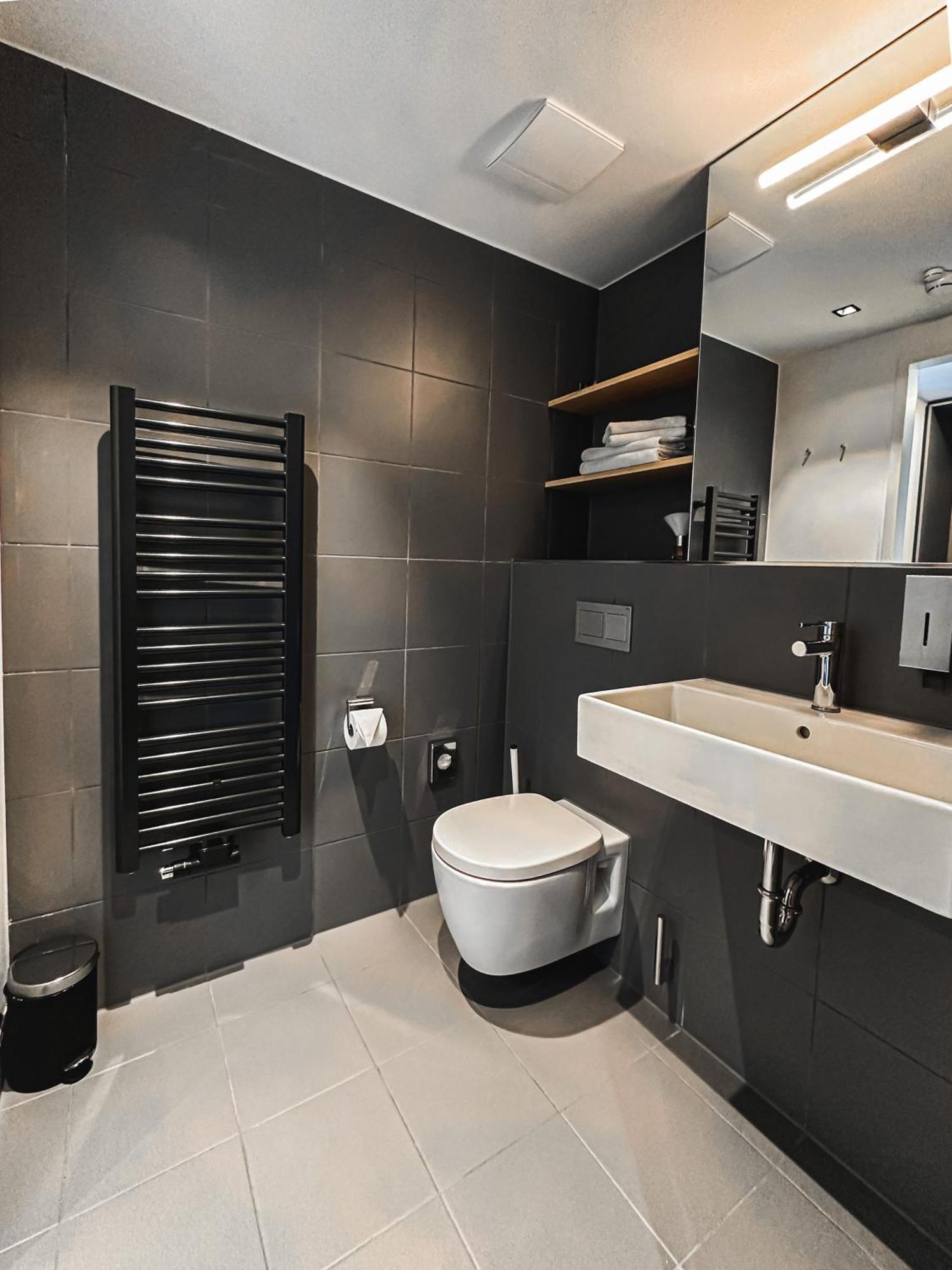 Hotel Am Campus Мьонхенгладбах Екстериор снимка
